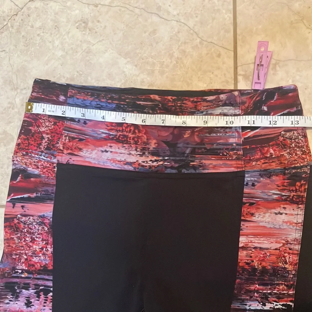 Lululemon leggings size 8 NEW WITHOUT TAGS